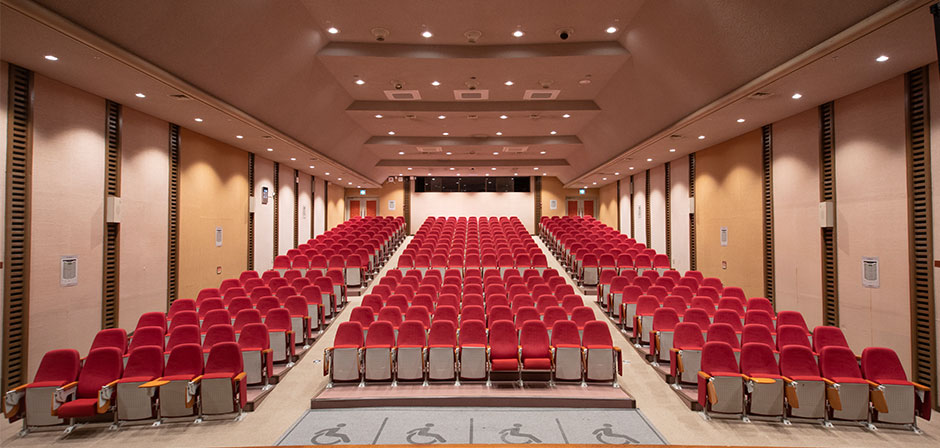 Auditorium 01